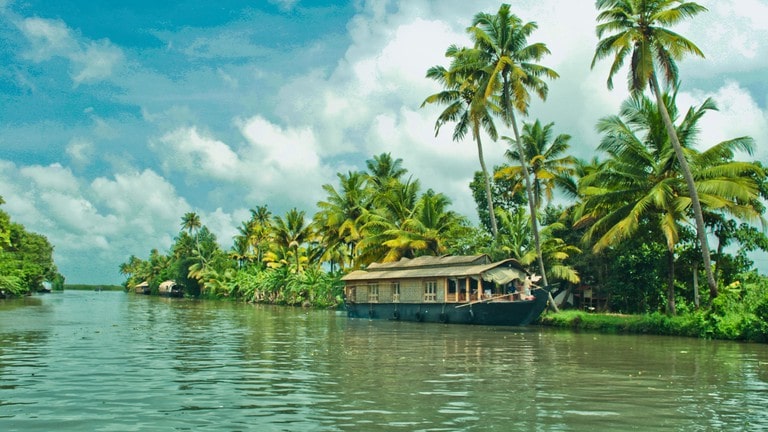 Best and Cheap Kerala Tour Packages | Local Travel Agent in Kerala | Travel Hed