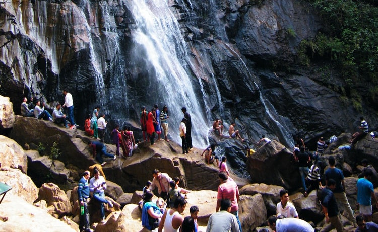 Best and Cheap Pachmarhi Tour Packages | Local Travel Agent in Pachmarhi | Travel Hed